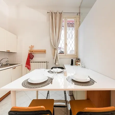 Center House - Center *