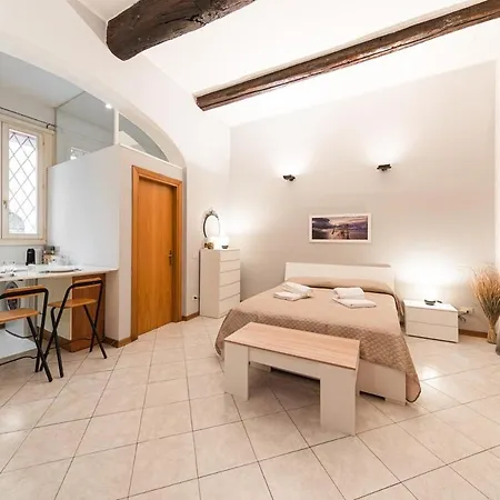 Center House - Center