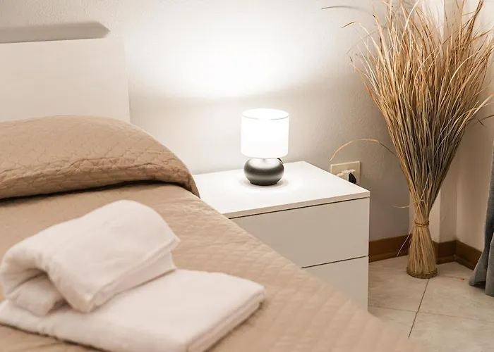 Center House - Center