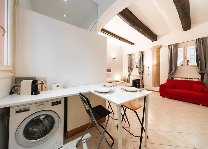 Center House - Center 아파트 *